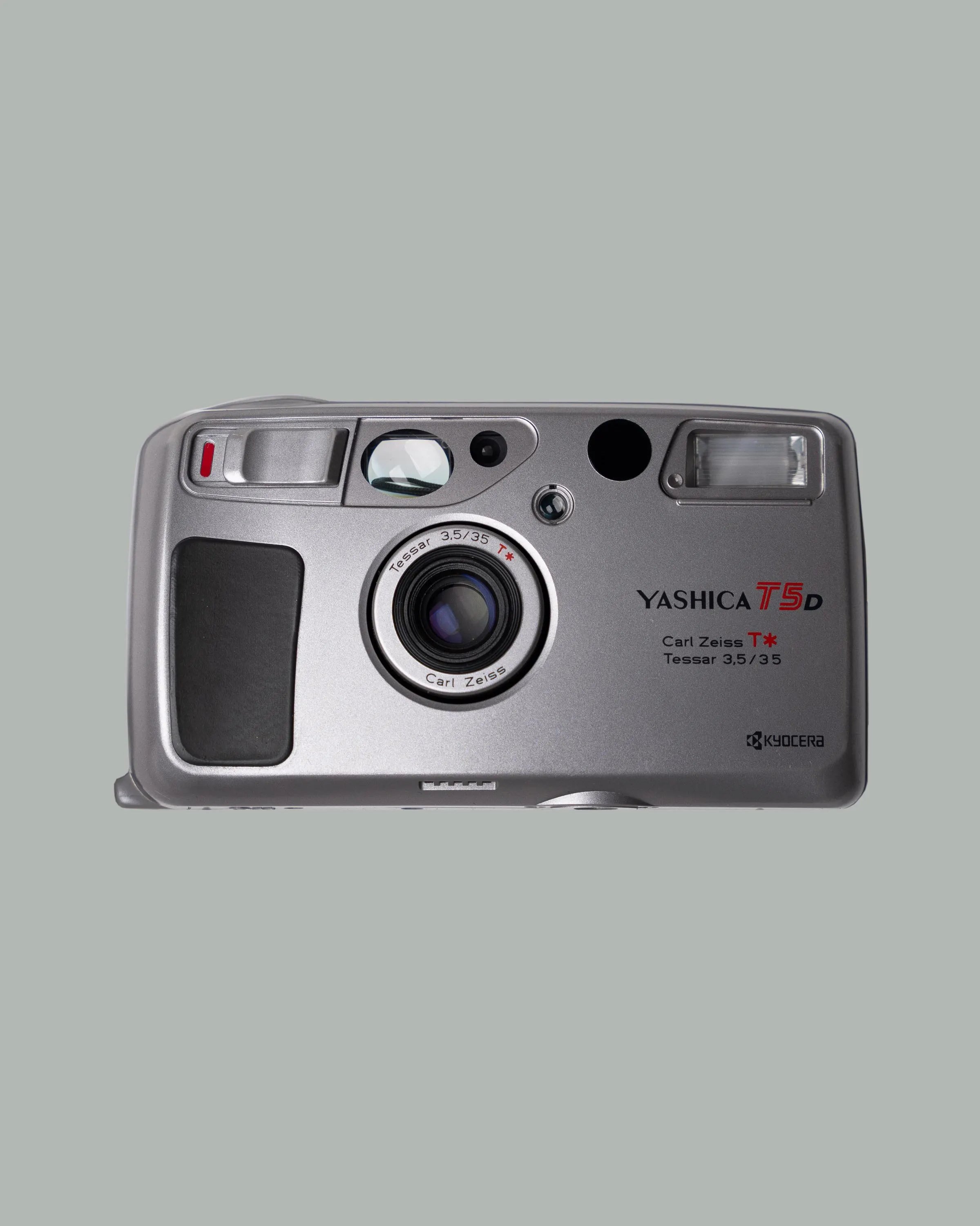 Yashica T5 T5D